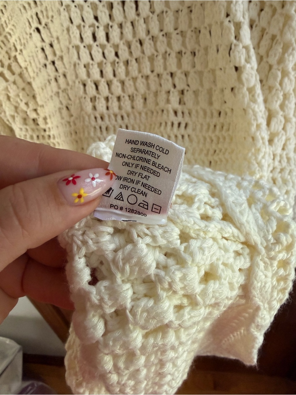 SHOW ME YOUR MUMU PAULA CROCHET PULLOVER - Picture 6 of 7